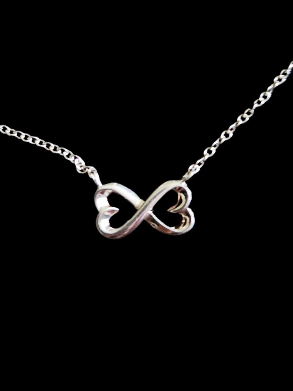 VTG 1980s Delicate 925 Sterling Silver Infinity Heart Necklace 18"